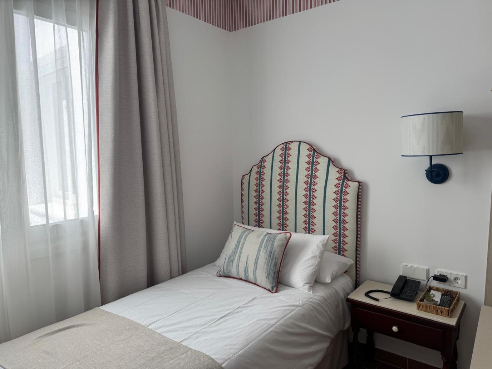 Hotel Toruno Del Rocio 엘로시오 외부 사진